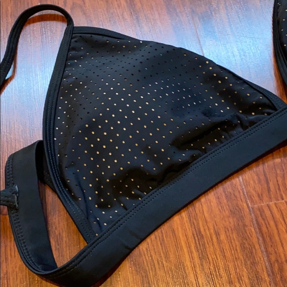 Fabletics bikini top XXL